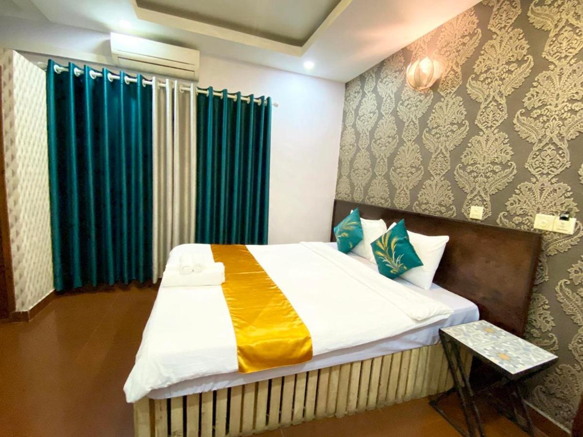 Moonlight Villa Phnom-Penh Buitenkant foto