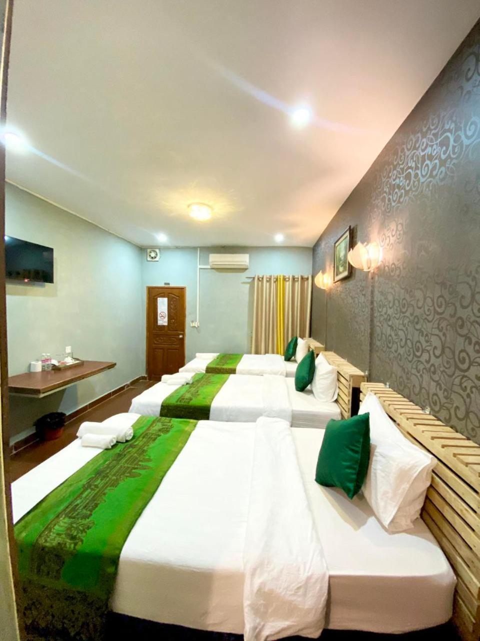 Moonlight Villa Phnom-Penh Buitenkant foto